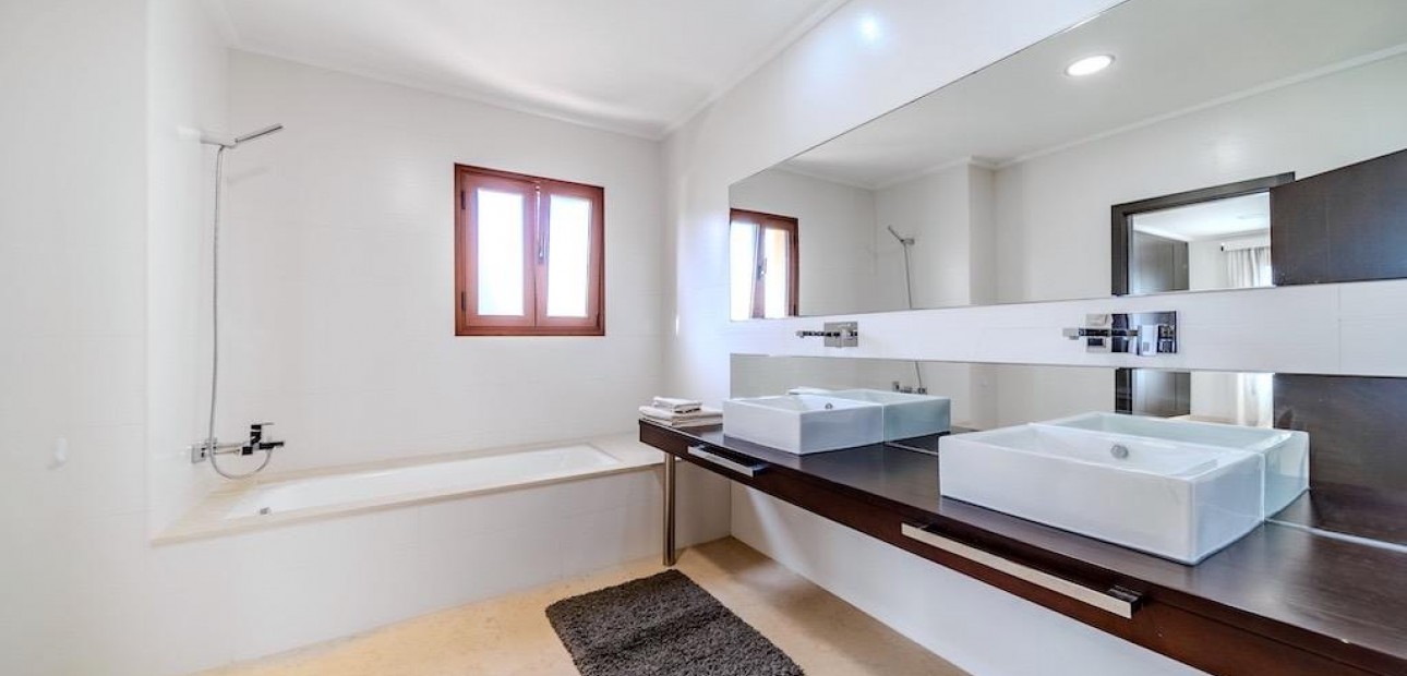 Sale - Villa -
Orihuela Costa - Cabo Roig