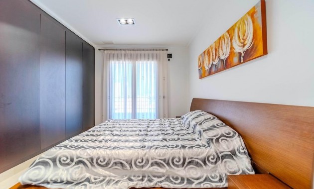 Sale - Villa -
Orihuela Costa - Cabo Roig