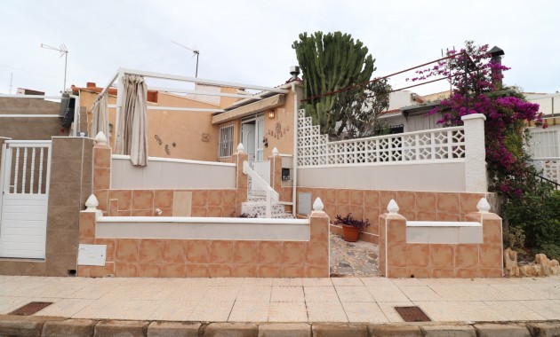 Herverkoop - Bungalow -
Guardamar del Segura - El Moncayo