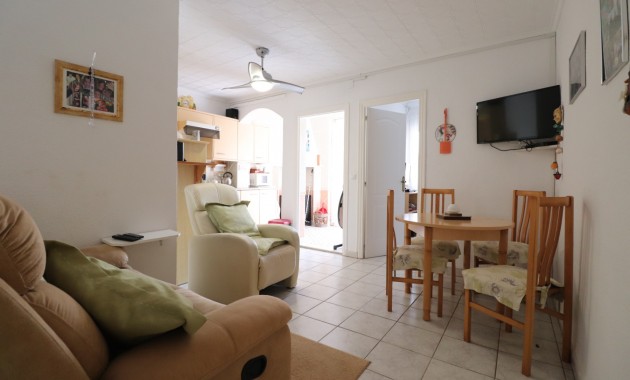 Herverkoop - Bungalow -
Guardamar del Segura - El Moncayo
