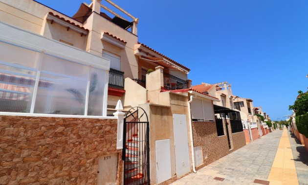 Herverkoop - Appartement / flat -
Orihuela Costa - Playa Flamenca