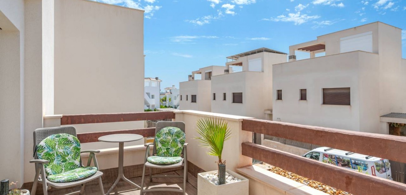 Venta - Villa -
Ciudad Quesada