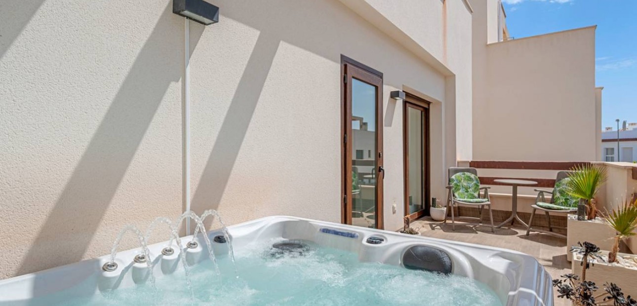 Venta - Villa -
Ciudad Quesada
