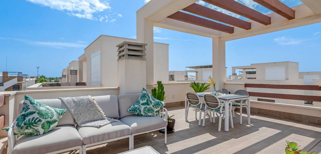 Venta - Villa -
Ciudad Quesada