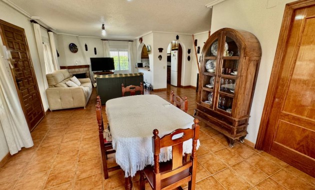 Herverkoop - Finca / Country Property -
Guardamar del Segura - Guardamar