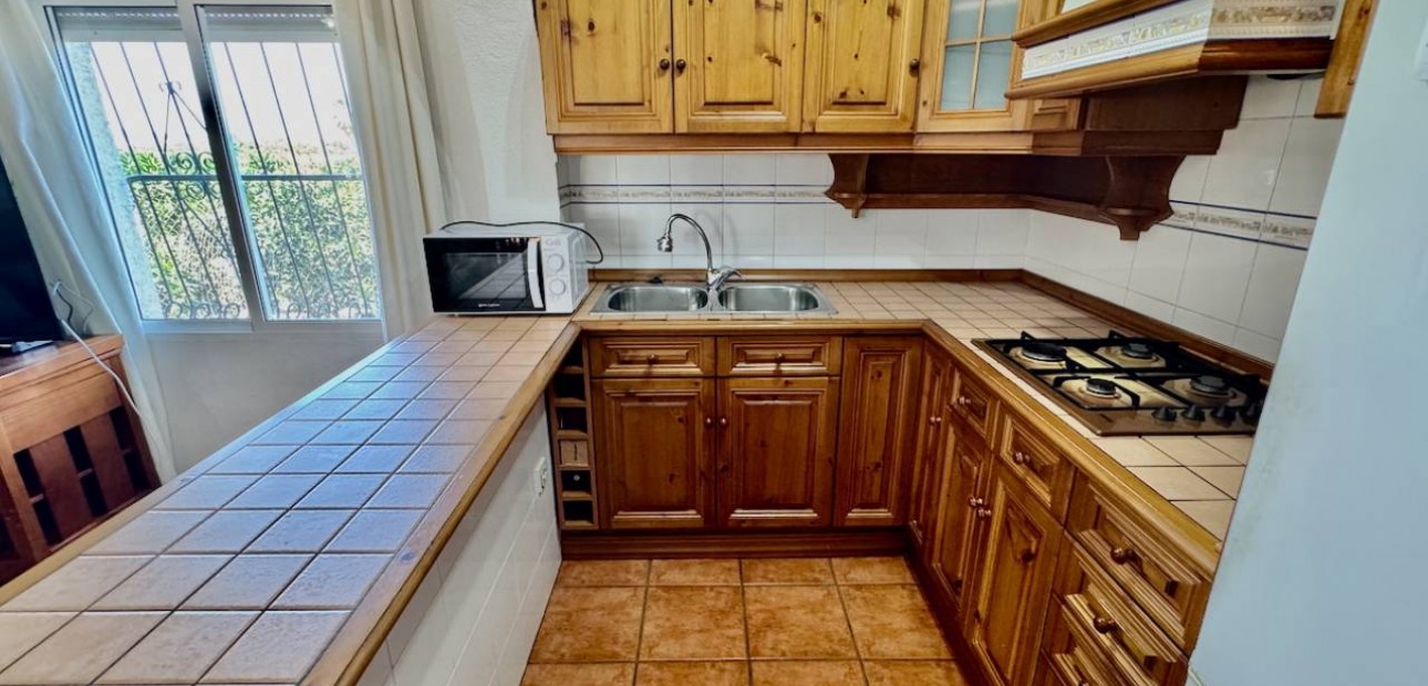 Herverkoop - Finca / Country Property -
Guardamar del Segura - Guardamar