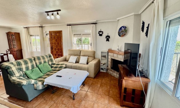 Herverkoop - Finca / Country Property -
Guardamar del Segura - Guardamar