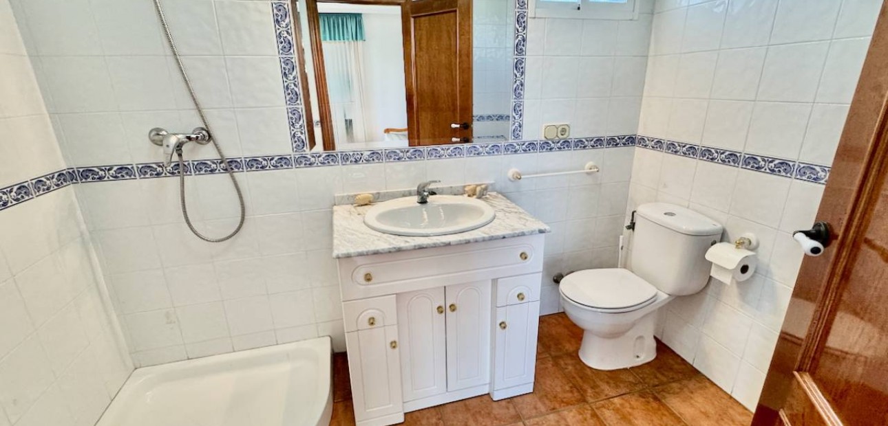 Herverkoop - Finca / Country Property -
Guardamar del Segura - Guardamar
