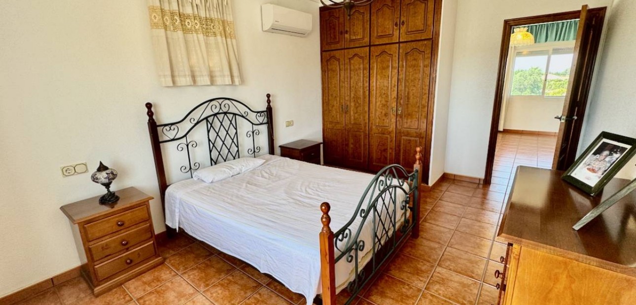 Herverkoop - Finca / Country Property -
Guardamar del Segura - Guardamar