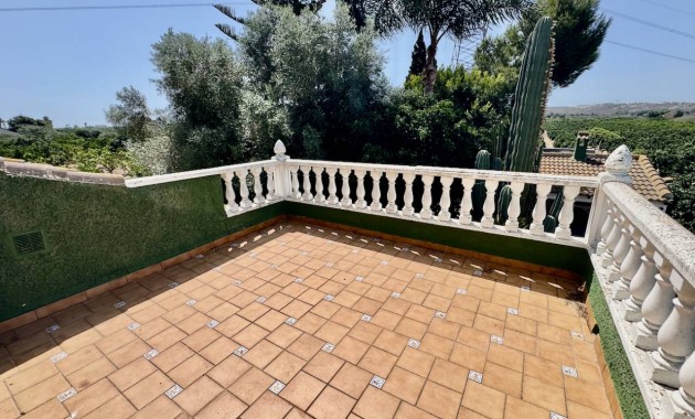 Herverkoop - Finca / Country Property -
Guardamar del Segura - Guardamar