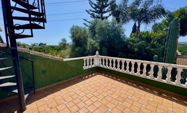 Herverkoop - Finca / Country Property -
Guardamar del Segura - Guardamar