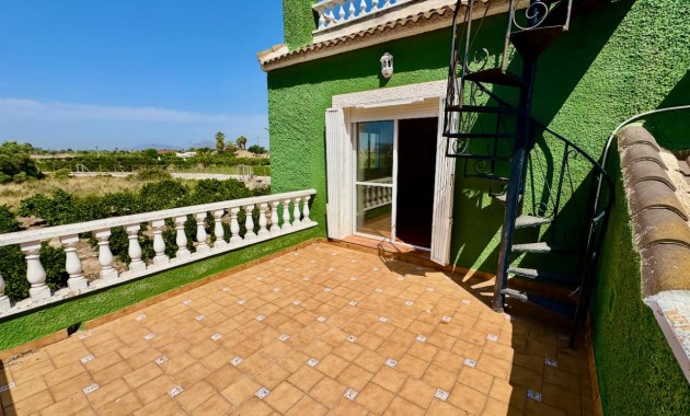 Herverkoop - Finca / Country Property -
Guardamar del Segura - Guardamar