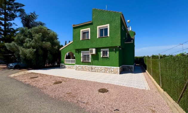 Herverkoop - Finca / Country Property -
Guardamar del Segura - Guardamar