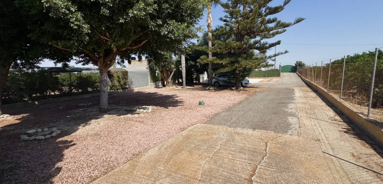Herverkoop - Finca / Country Property -
Guardamar del Segura - Guardamar