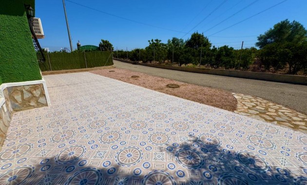 Herverkoop - Finca / Country Property -
Guardamar del Segura - Guardamar