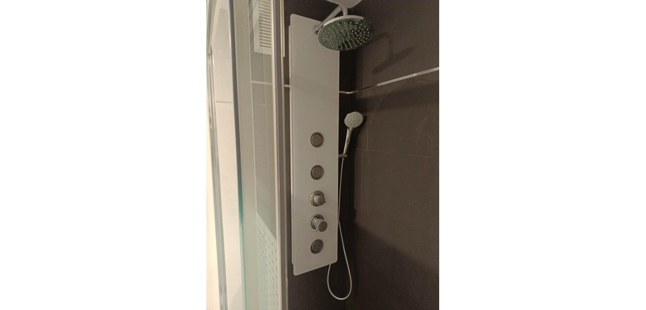 Herverkoop - Appartement / flat -
Torrevieja - Estacion de autobuses