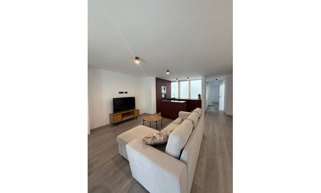 Herverkoop - Appartement / flat -
Torrevieja - Estacion de autobuses