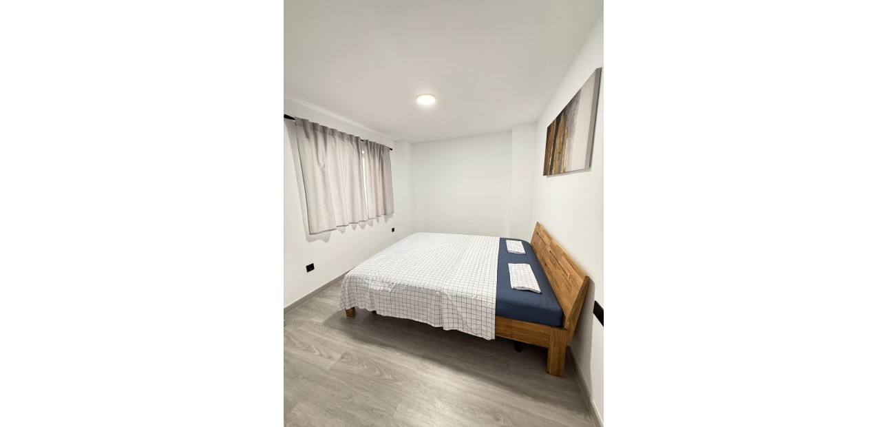 Herverkoop - Appartement / flat -
Torrevieja - Estacion de autobuses