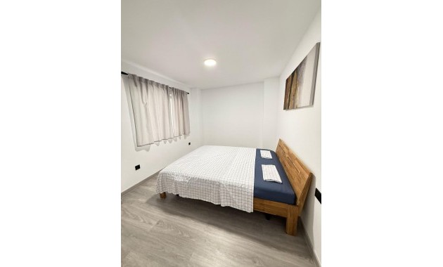Herverkoop - Appartement / flat -
Torrevieja - Estacion de autobuses