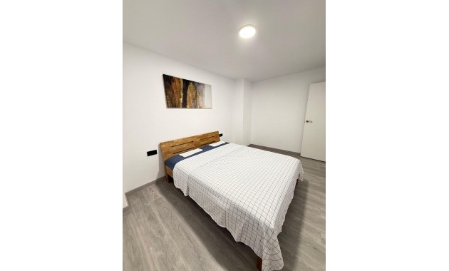 Herverkoop - Appartement / flat -
Torrevieja - Estacion de autobuses