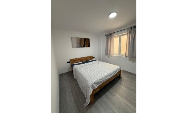 Herverkoop - Appartement / flat -
Torrevieja - Estacion de autobuses