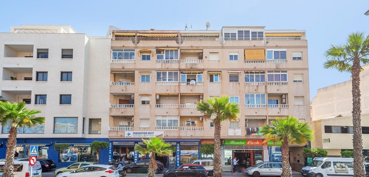 Herverkoop - Appartement / flat -
Torrevieja - Playa de los locos