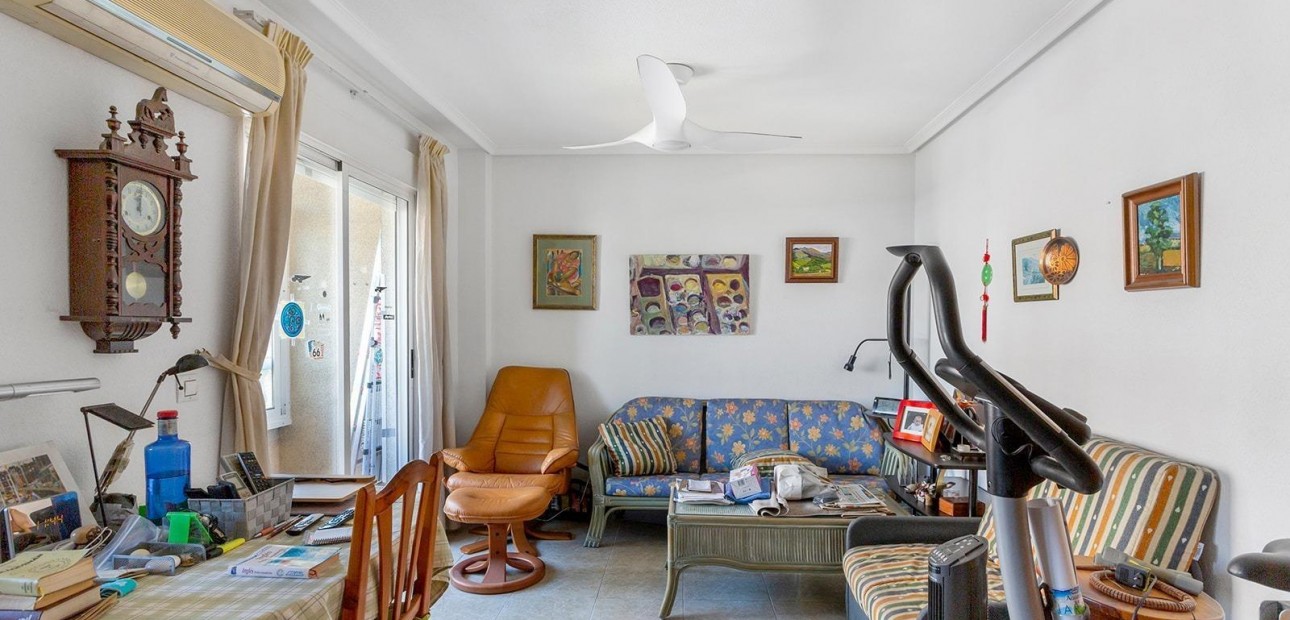Herverkoop - Appartement / flat -
Torrevieja - Playa de los locos