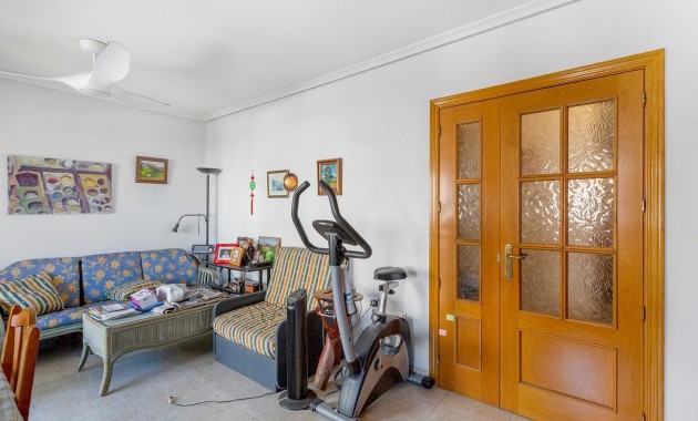 Herverkoop - Appartement / flat -
Torrevieja - Playa de los locos