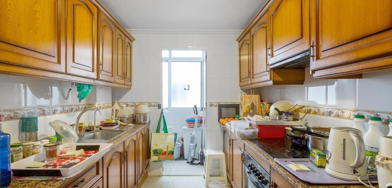 Herverkoop - Appartement / flat -
Torrevieja - Playa de los locos