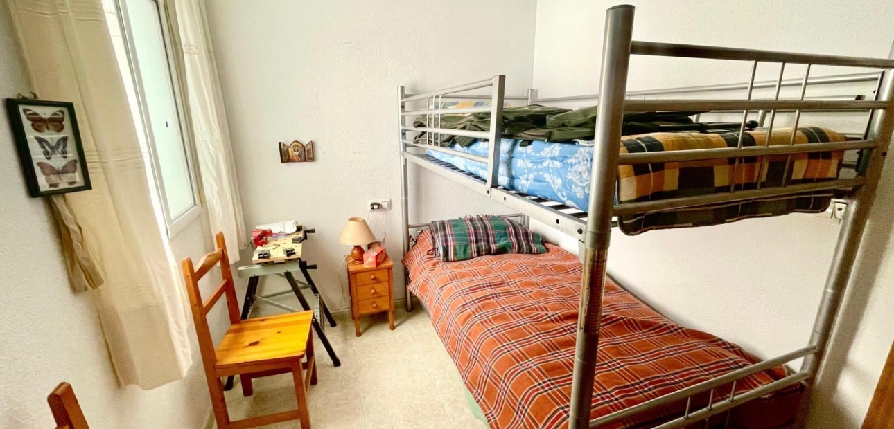 Herverkoop - Appartement / flat -
Torrevieja - Playa de los locos