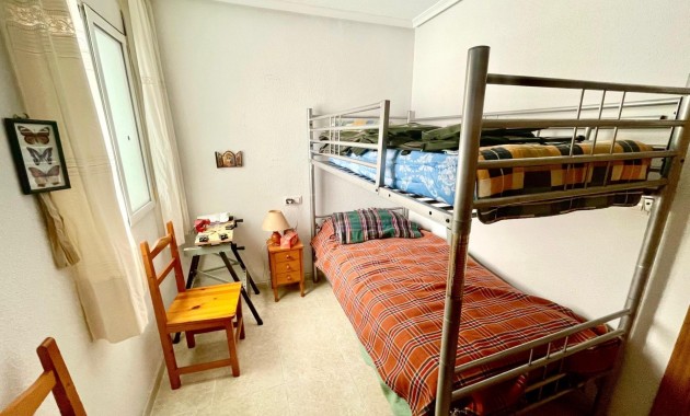 Herverkoop - Appartement / flat -
Torrevieja - Playa de los locos
