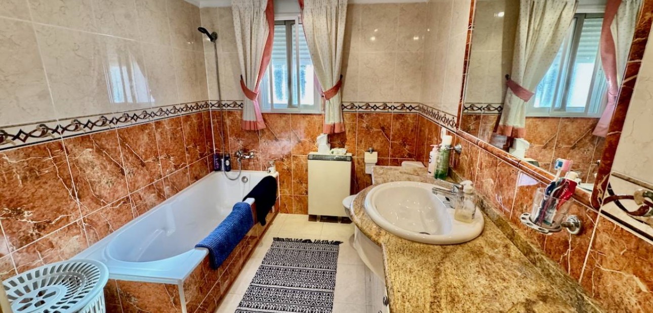 Venta - Villa -
Benferri