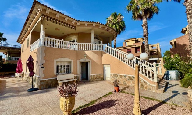 Venta - Villa -
Benferri