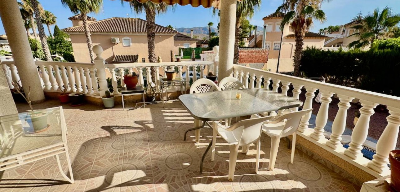 Venta - Villa -
Benferri
