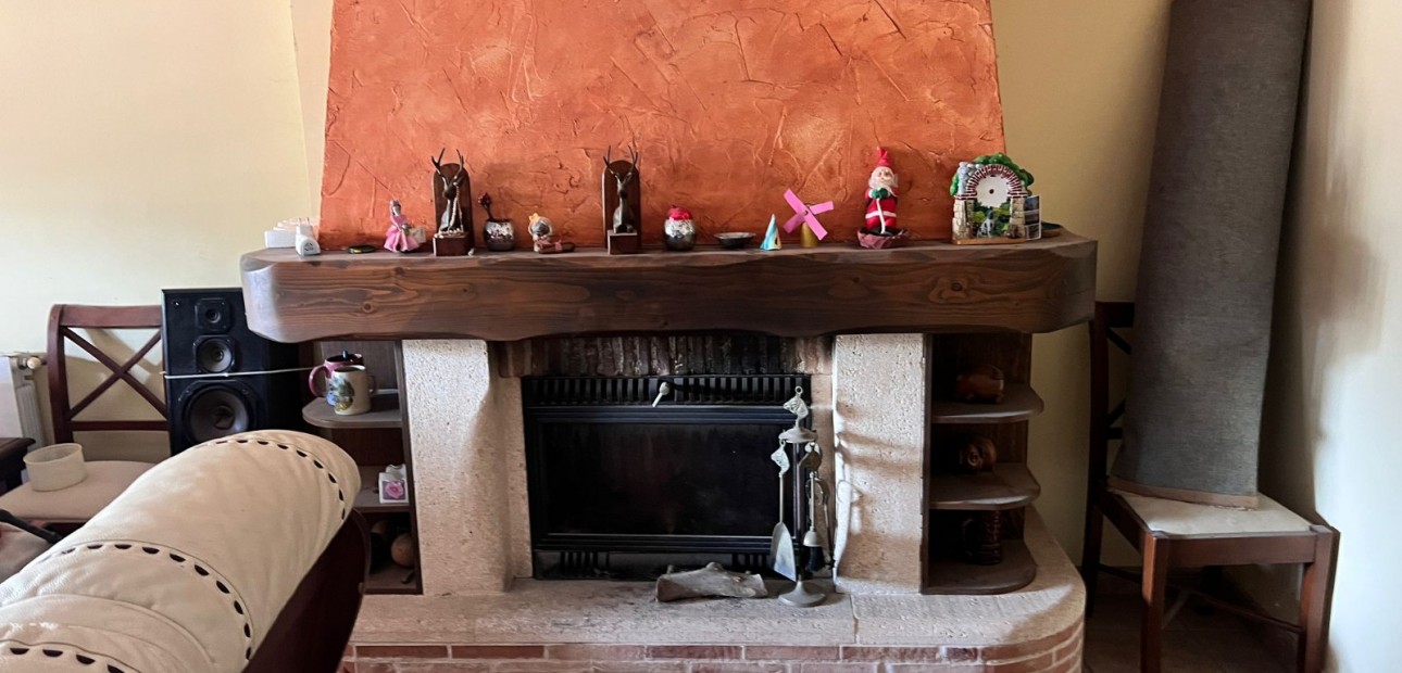 Sale - Finca Country Property -
Los Montesinos