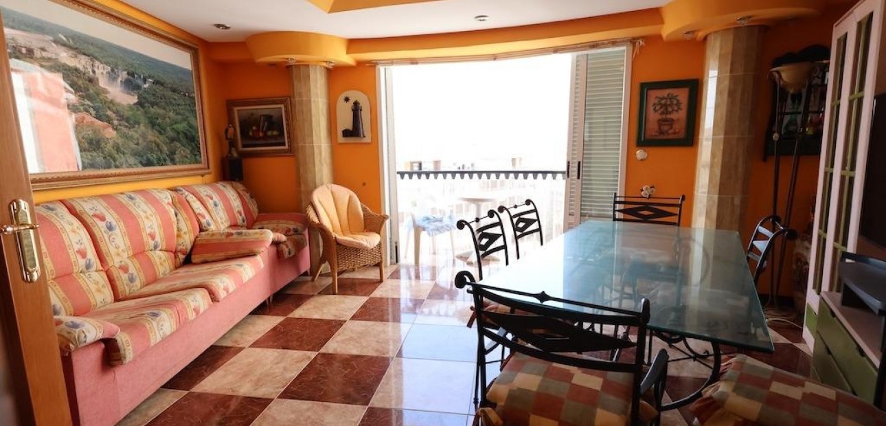 Sale - Apartment / flat -
Torrevieja - Acequion