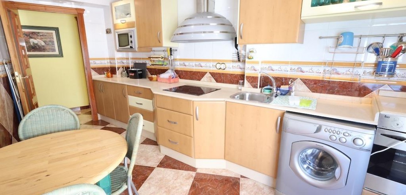 Sale - Apartment / flat -
Torrevieja - Acequion