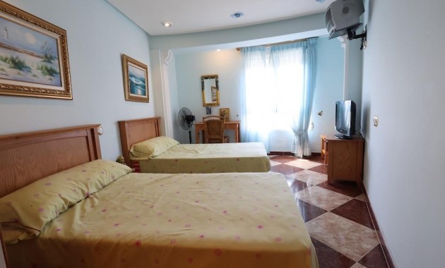 Sale - Apartment / flat -
Torrevieja - Acequion