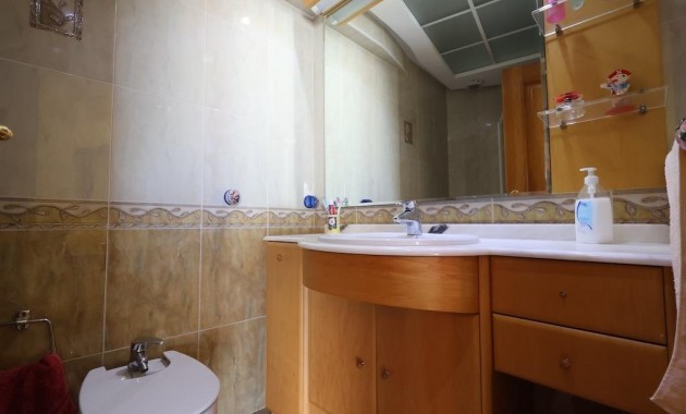 Sale - Apartment / flat -
Torrevieja - Acequion
