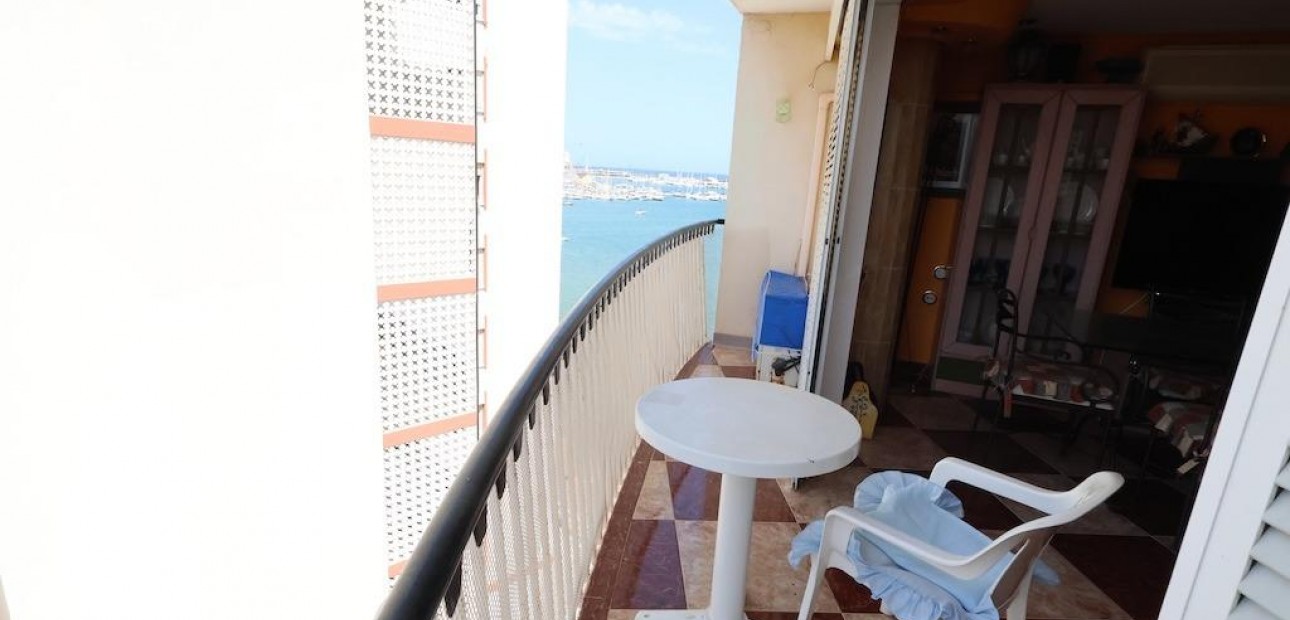 Sale - Apartment / flat -
Torrevieja - Acequion