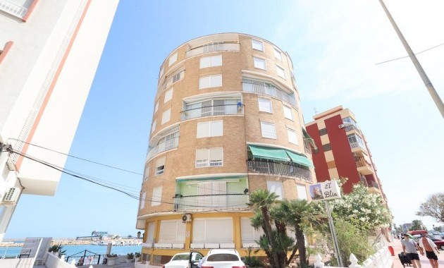 Sale - Apartment / flat -
Torrevieja - Acequion