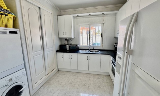 Venta - Villa -
Ciudad Quesada - Lo Pepin