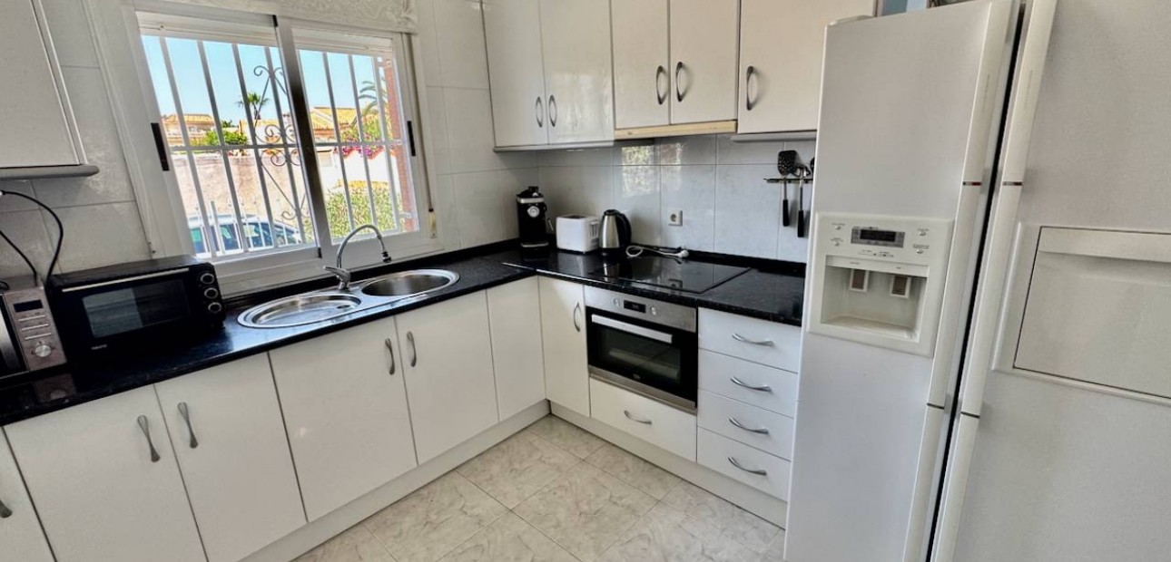 Venta - Villa -
Ciudad Quesada - Lo Pepin