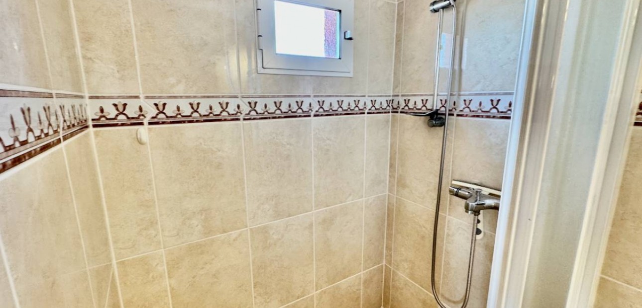Venta - Villa -
Ciudad Quesada - Lo Pepin