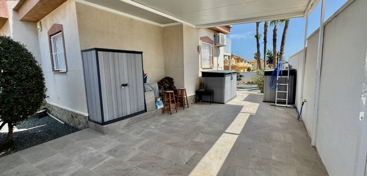 Venta - Villa -
Ciudad Quesada - Lo Pepin