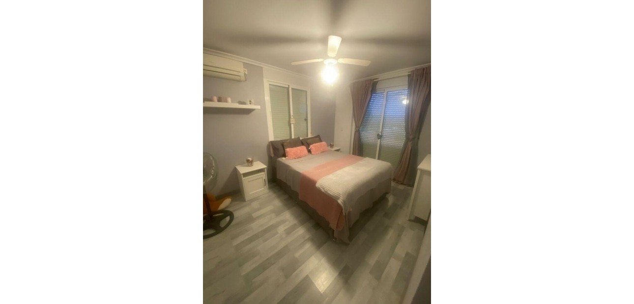 Venta - Country House -
Albatera - Pueblo 11