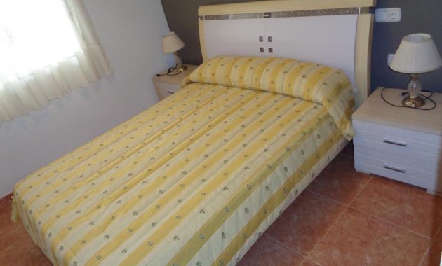 Sale - Bungalow -
Arenales del sol - Arenales del Sol