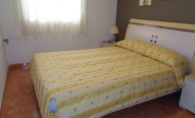 Sale - Bungalow -
Arenales del sol - Arenales del Sol