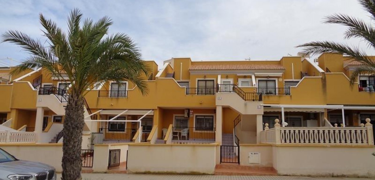 Sale - Bungalow -
Arenales del sol - Arenales del Sol