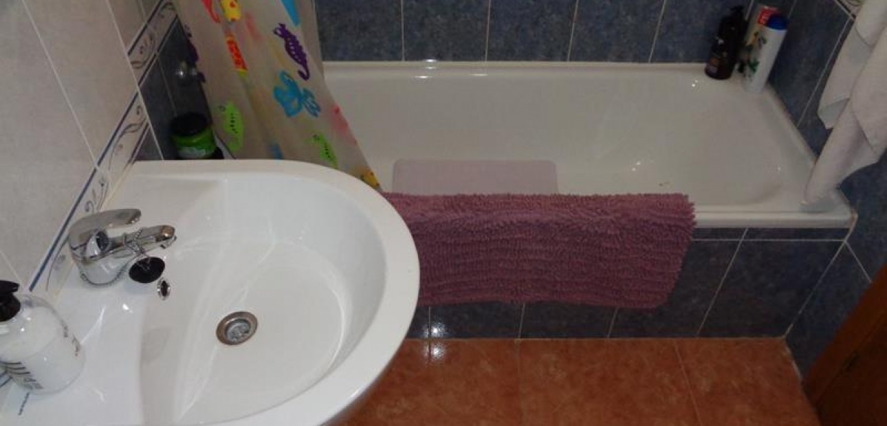 Sale - Bungalow -
Arenales del sol - Arenales del Sol